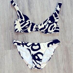 VENUS two piece bikini swimsuit with underwire bra. Size 2 with B cup.